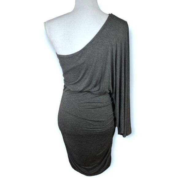 GRAY ONE SHOULDER DRESS SZ.M EUC - Picture 5 of 5